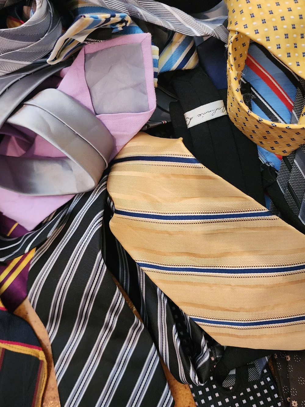 50 Pc Men’s Necktie Lot Vintage & Modern Silk Wool Cotton Polyester Mixed Brands